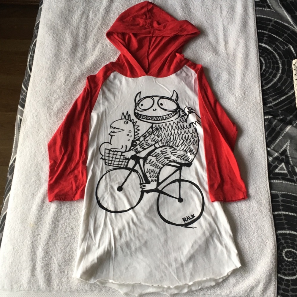 Ralik || Monster Shirt w Hoodie